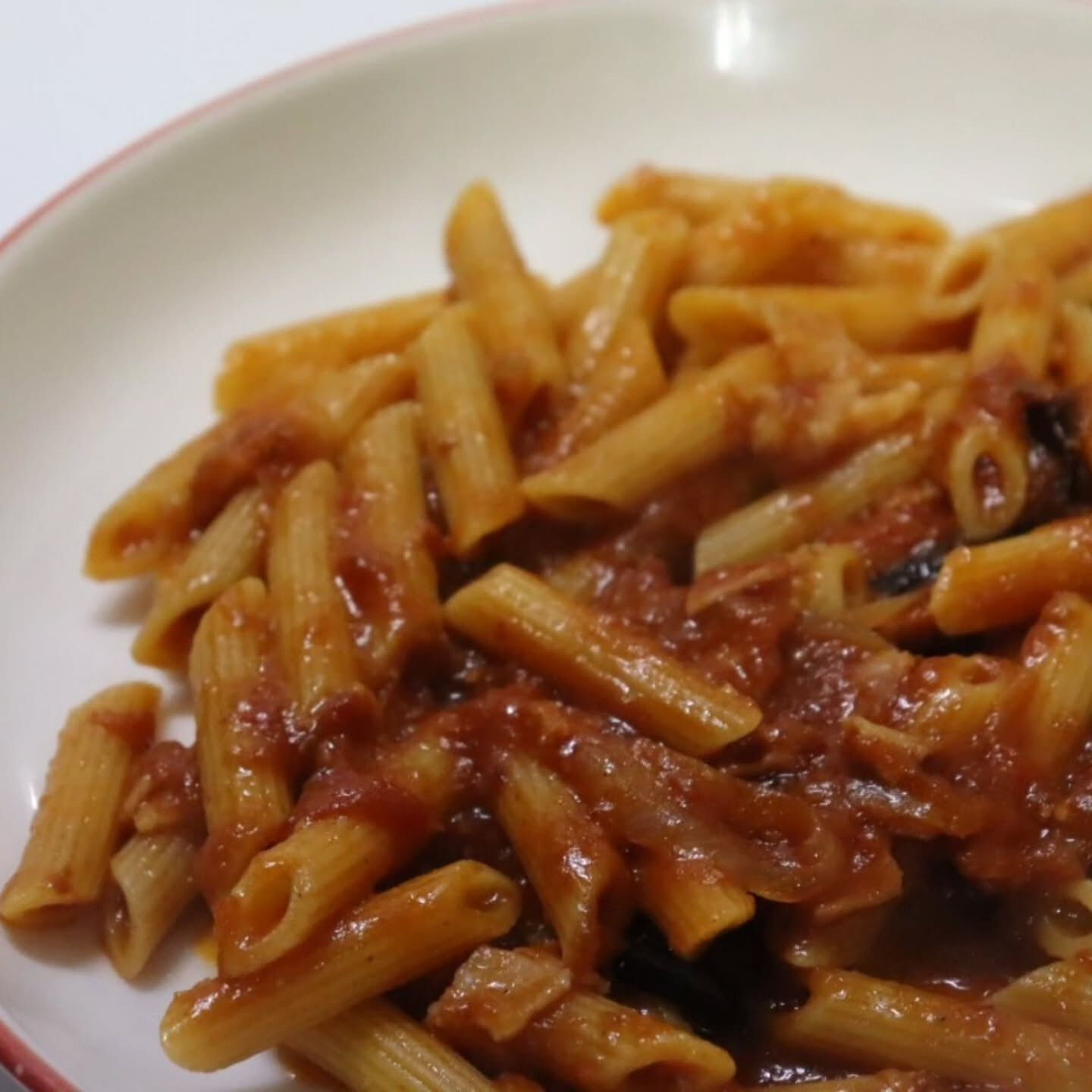 ペンネアラビアータを味わったことありますか？🍝🔥このスパイシ